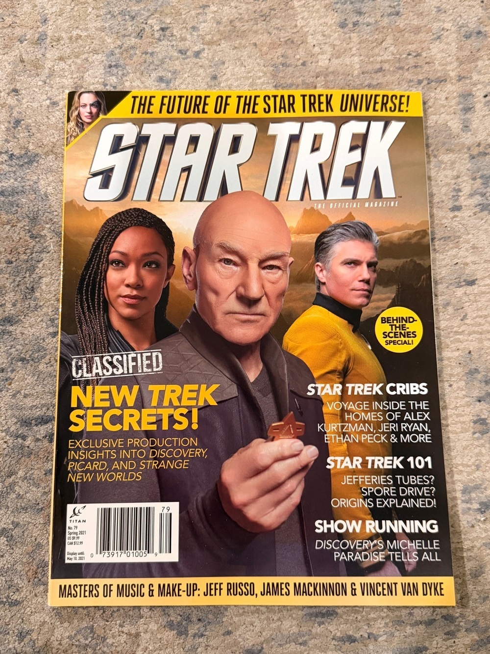 Star Trek Magazine - Yellow & Black Cover